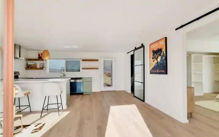 Serene Modern Home Backdoor With Great Wifi, Games, Movies, Patio Seating And Bbq Easy Access To North Joshua Tree National Park In 10 Minutes Twentynine Palms Extérieur photo