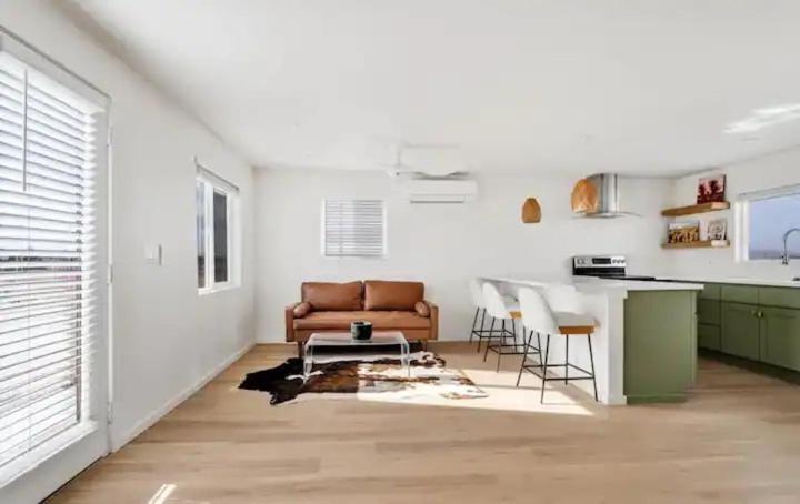 Serene Modern Home Backdoor With Great Wifi, Games, Movies, Patio Seating And Bbq Easy Access To North Joshua Tree National Park In 10 Minutes Twentynine Palms Extérieur photo